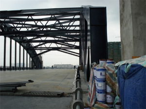 华龙专注工业场景喷漆服务